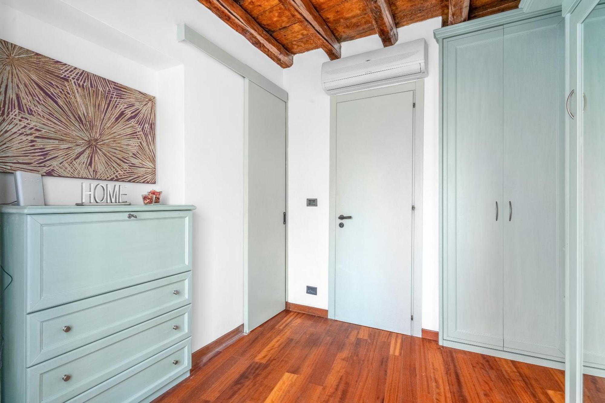 Mos29 - Luxurious Apartment - Near The Duomo Милано Екстериор снимка